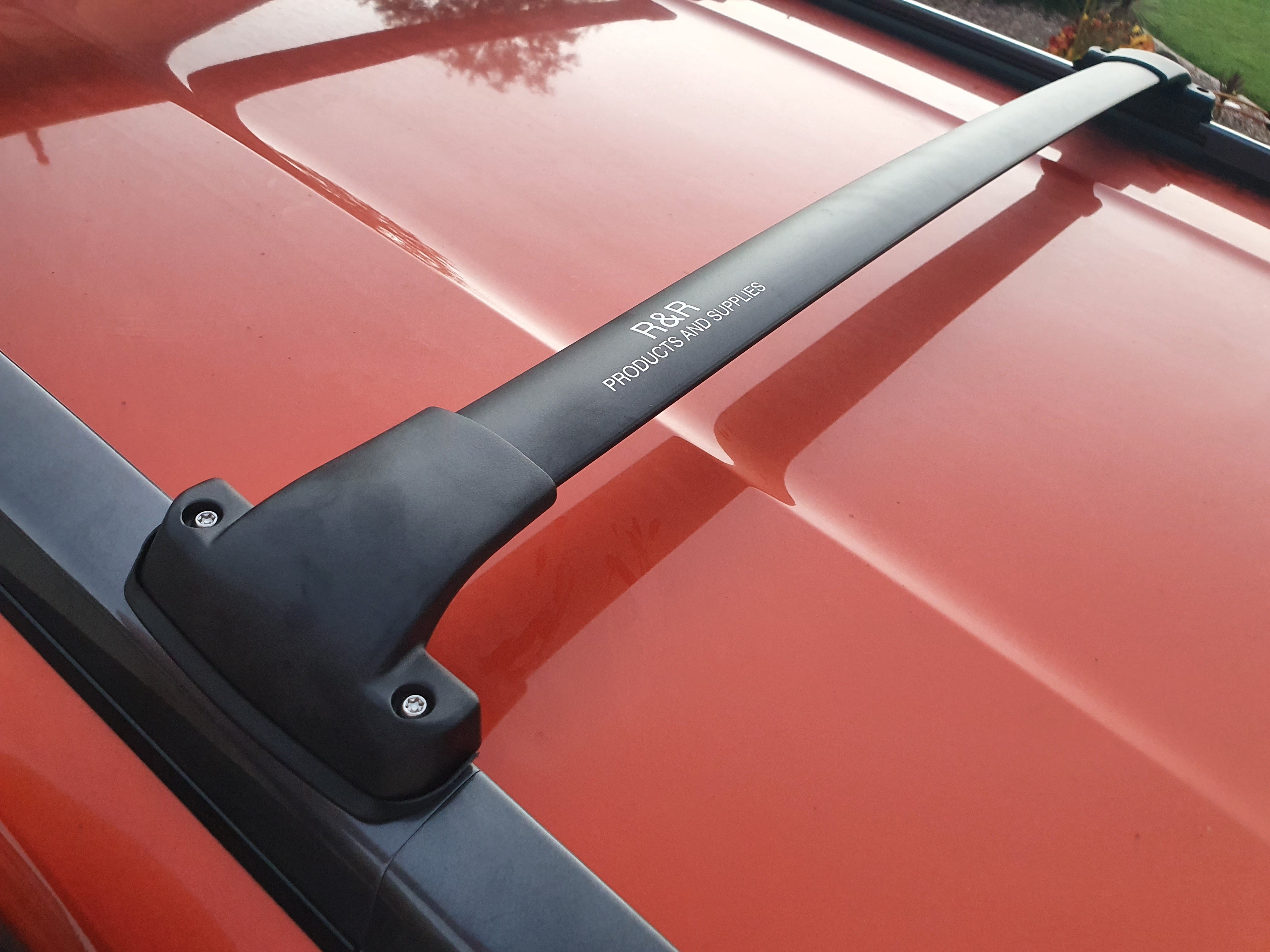 ISUZU D-MAX / MU-X / BT-50 CROSSBARS (pair)